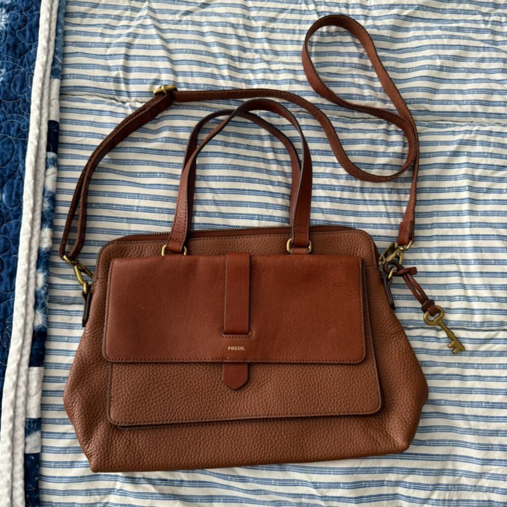 Fossil Leather Purse